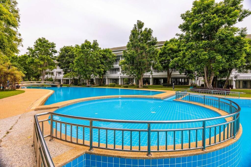 הואה הין 4 Bedroom Townhouse In Great Location! מראה חיצוני תמונה