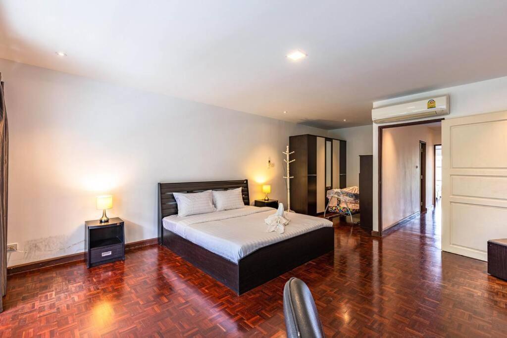 הואה הין 4 Bedroom Townhouse In Great Location! מראה חיצוני תמונה